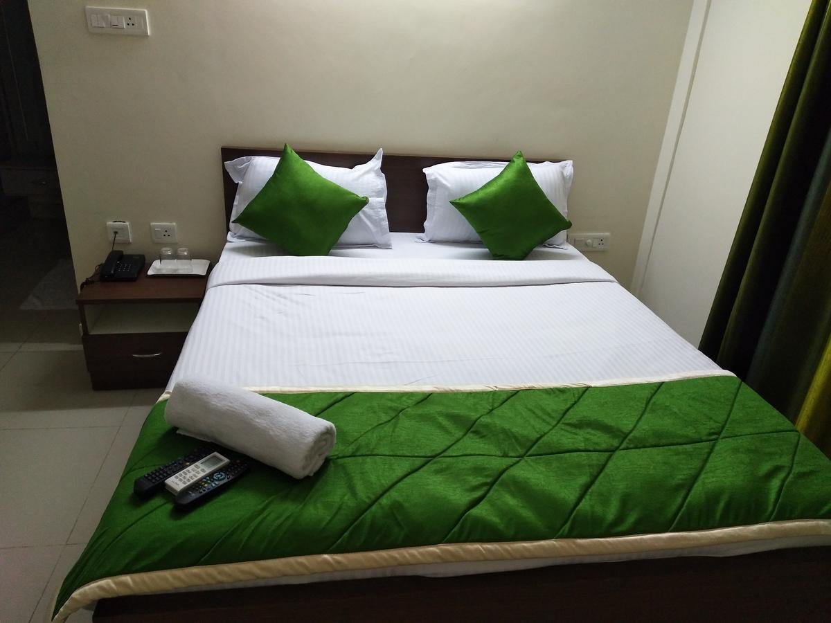 Hotel Fresh Living Prime Hitech Hyderabad Exterior foto